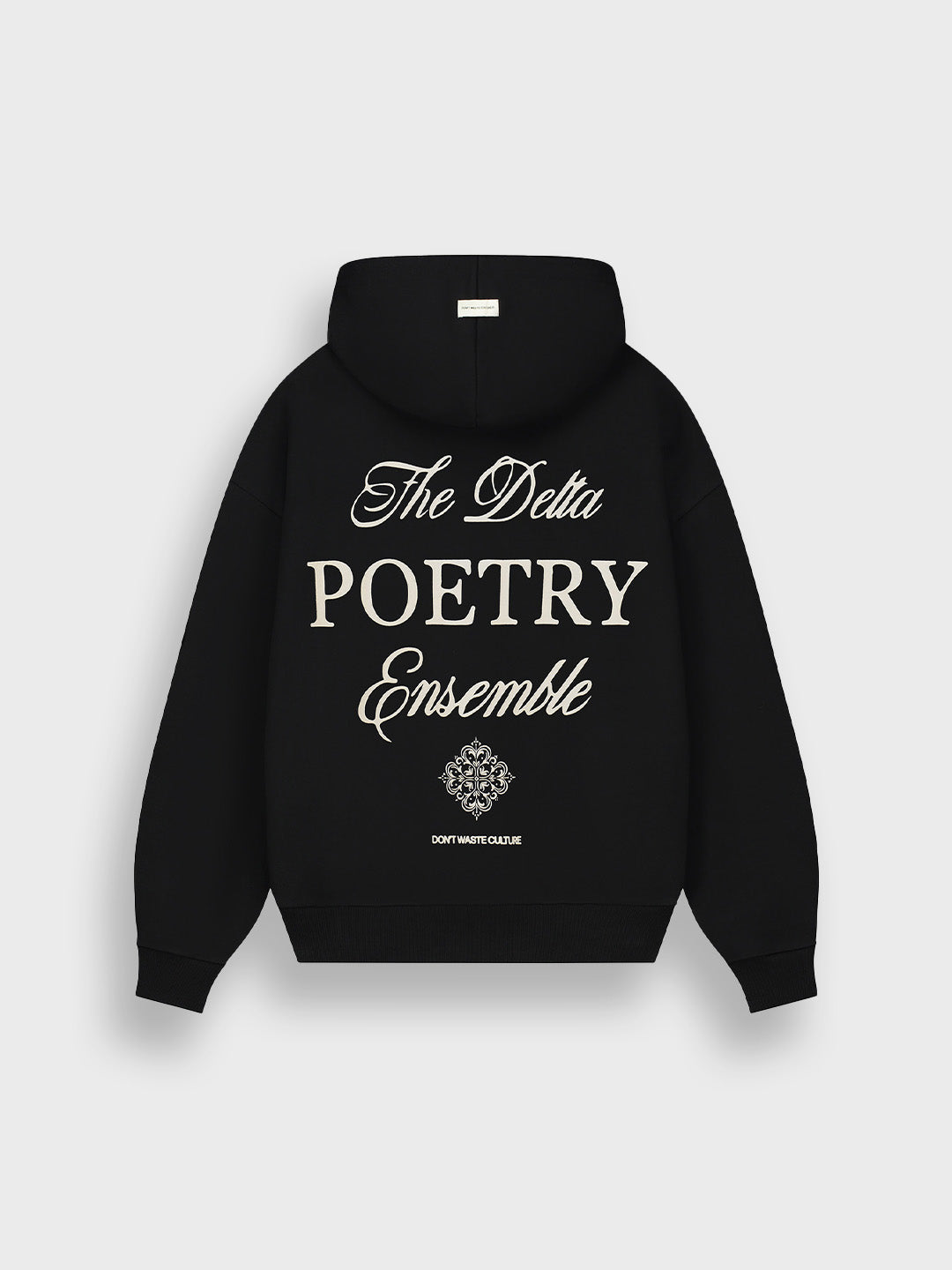 Rugprint The Delta Poetry Ensemble op zwarte DWC Kessara Hoodie