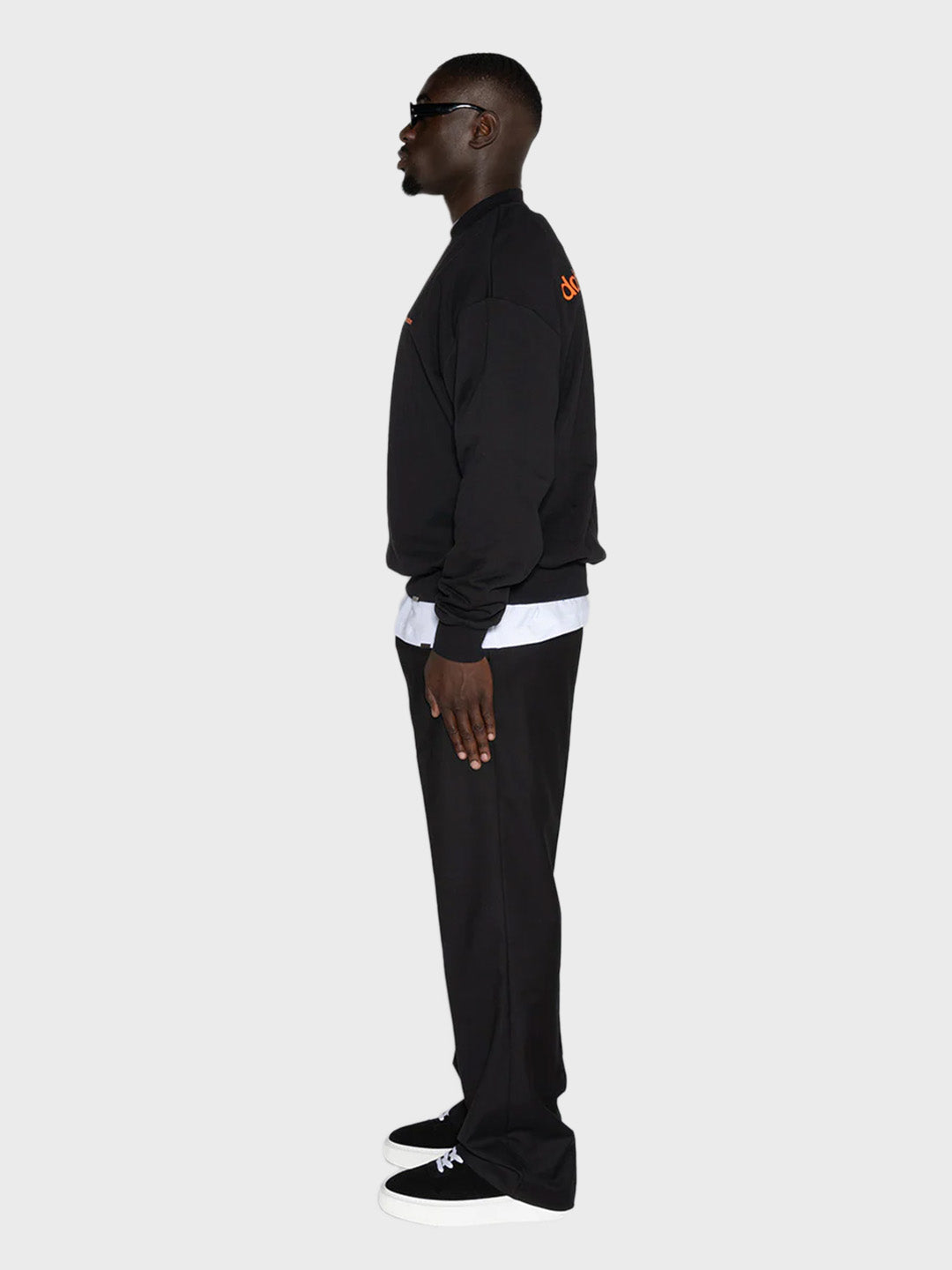 don't waste culture oversized crewneck sweater black