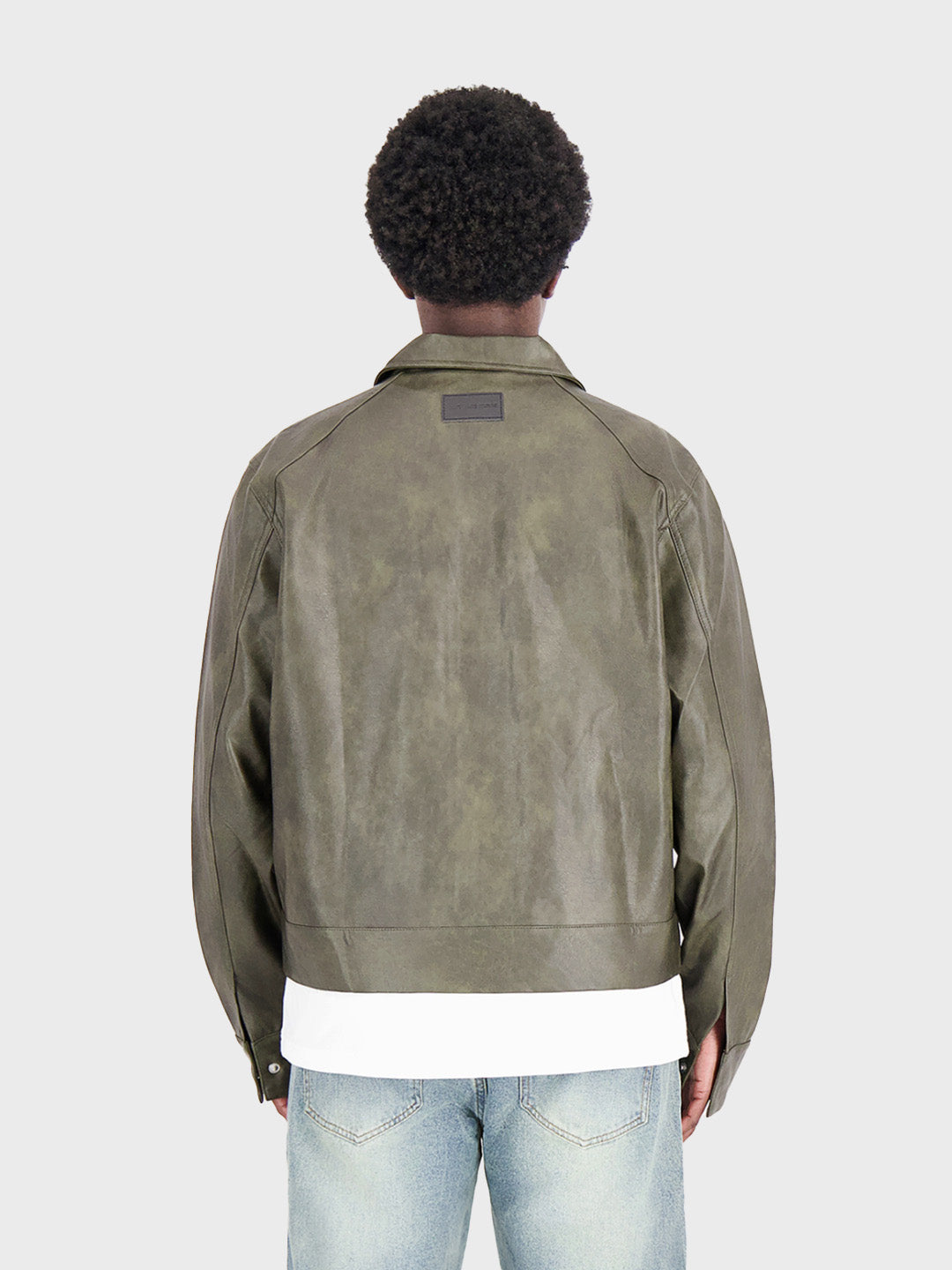 Don't Waste Culture Nerith Jacket Green - achterkant, gedragen voor model