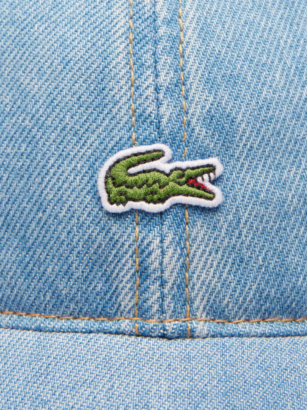 Lacoste Denim Cap Light Blue – close-up logo