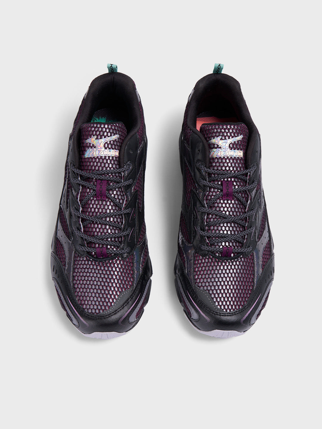 Bovenaanzicht Mizuno MXR ‘Space Light’ Black veters en tong