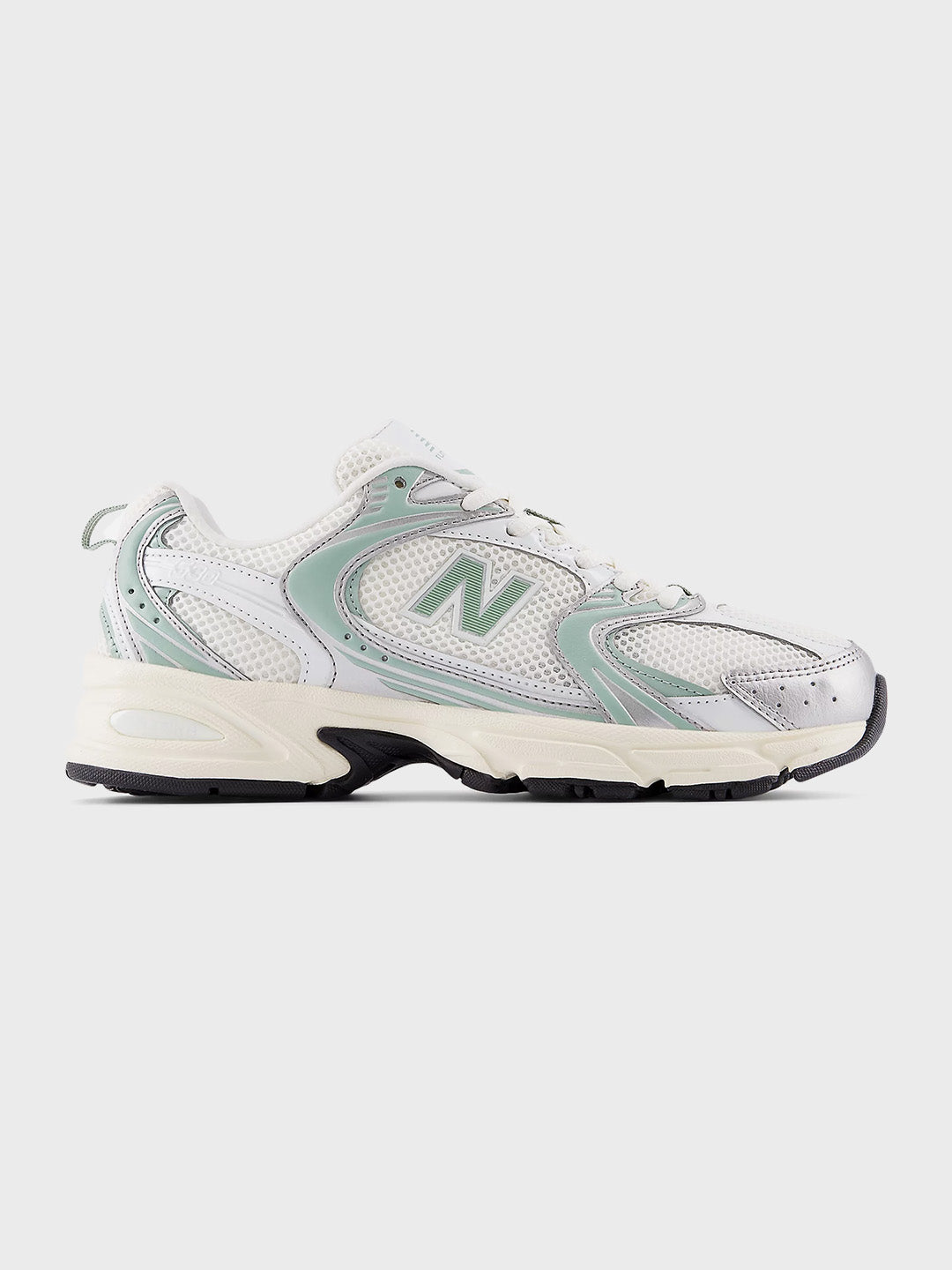 New Balance 530 sneaker Silver Metallic Mosaic Green zijaanzicht