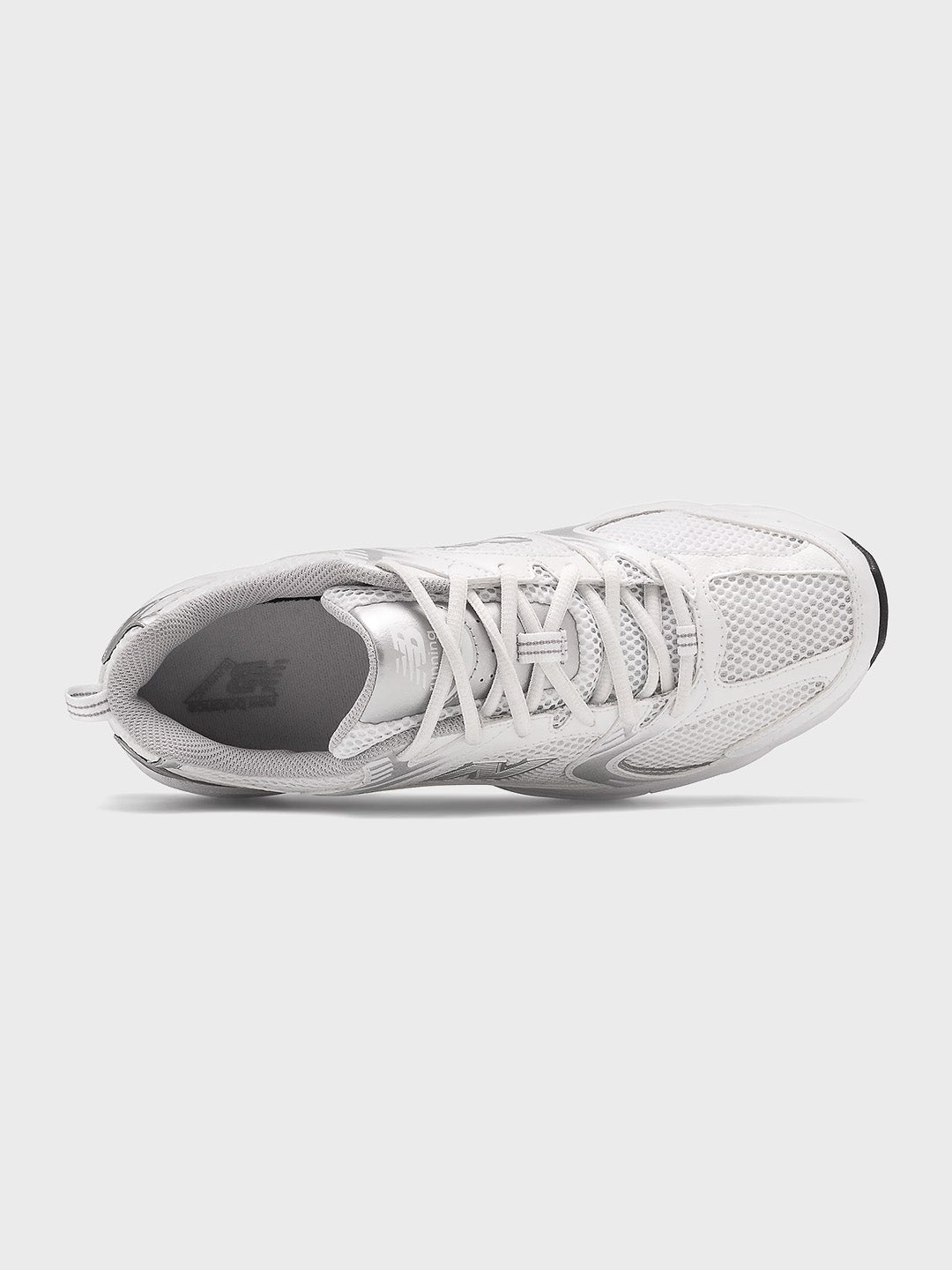 new balance 530 sneakers wit