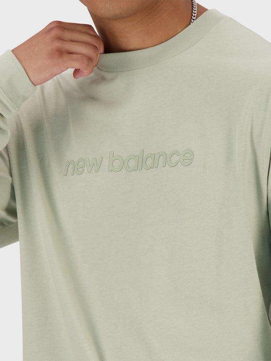 new balance longsleeve t-shirt