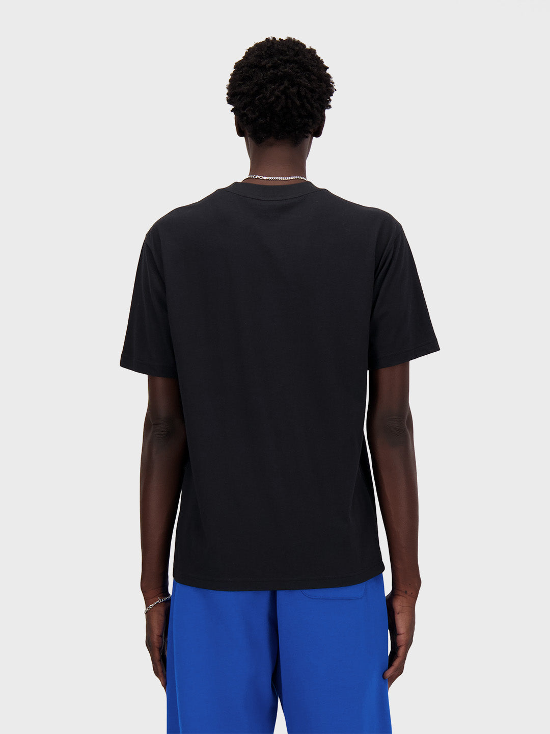 New Balance Sport Essentials T-Shirt Black - achterkant model