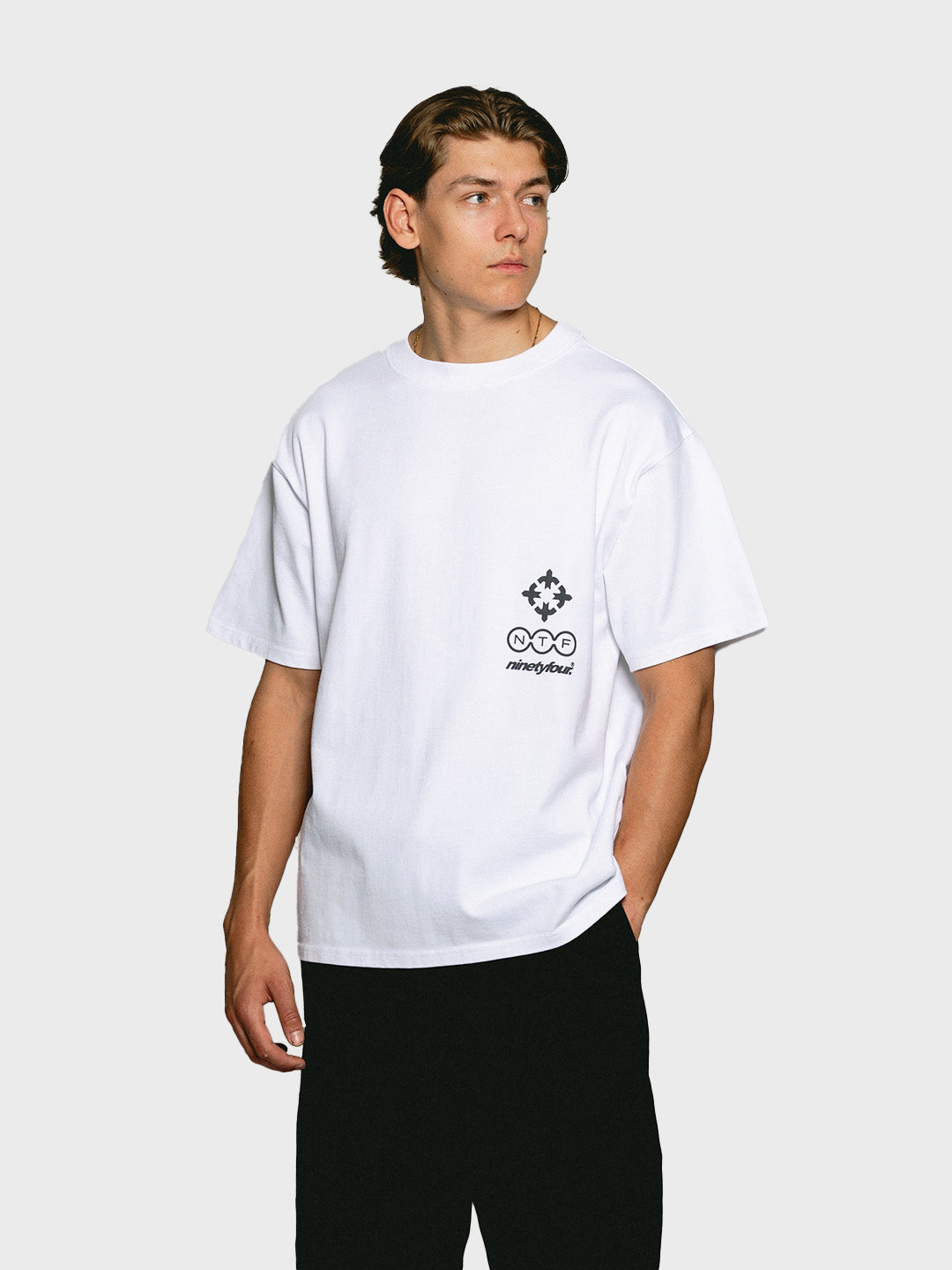 Ninetyfour FBF Chalk T-Shirt White met zwarte print