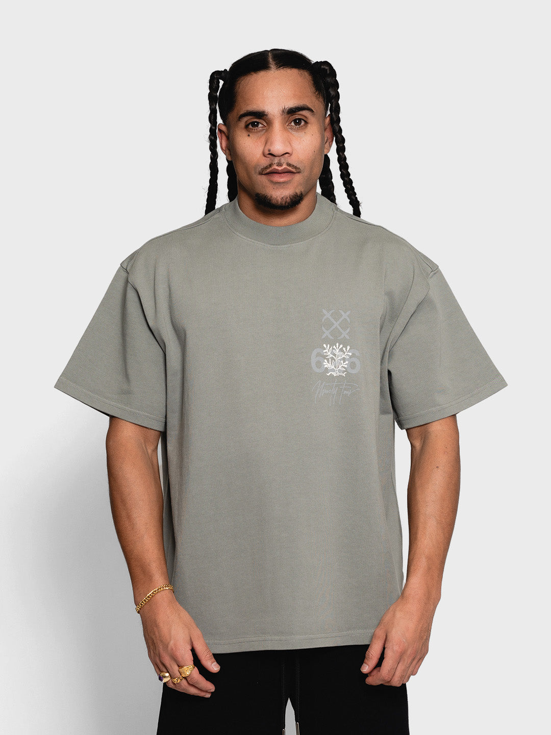 Ninetyfour Friends Become Family t-shirt - Reloadstore