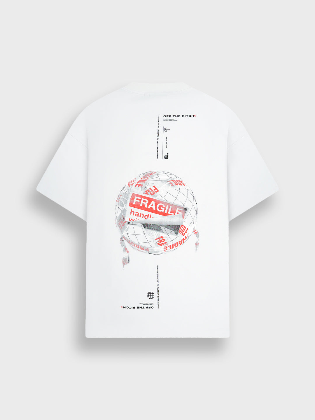 Off The Pitch Fragile World T-Shirt White – achterkant met grote graphic