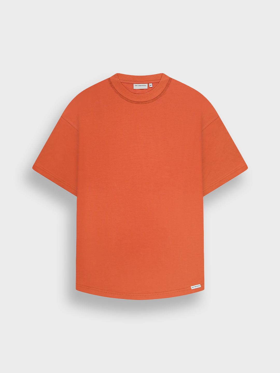 Off The Pitch Lava T-Shirt Rusty Orange – voorkant met subtiel label