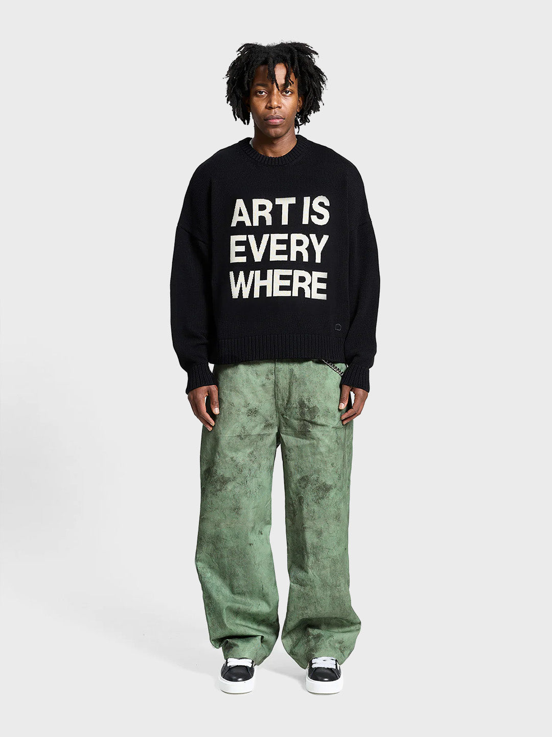 Reternity Art Is Everywhere Knitted Sweater Black – outfit