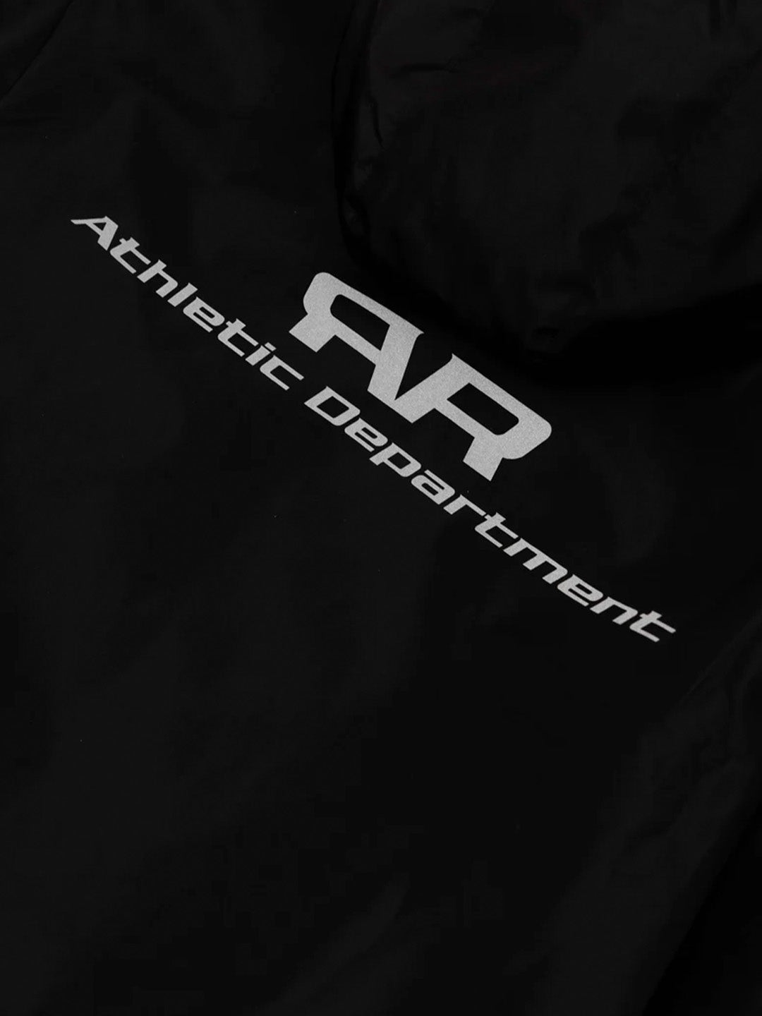 Rivero Phantom Track Jacket Black – close-up graphic