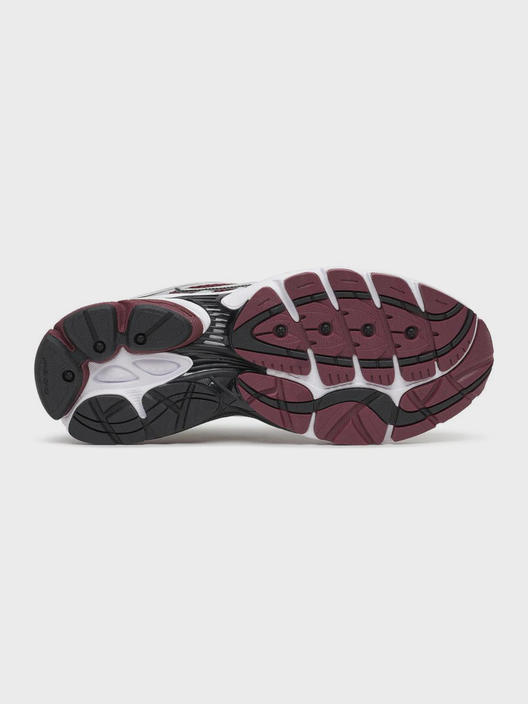 Saucony ProGrid Omni 9 Sneakers | Maroon/White
