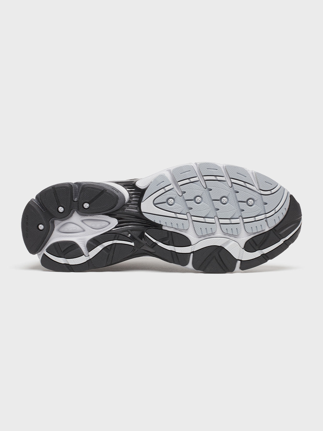 saucony progrid omni 9 sneakers microchip S70739-8 | zool