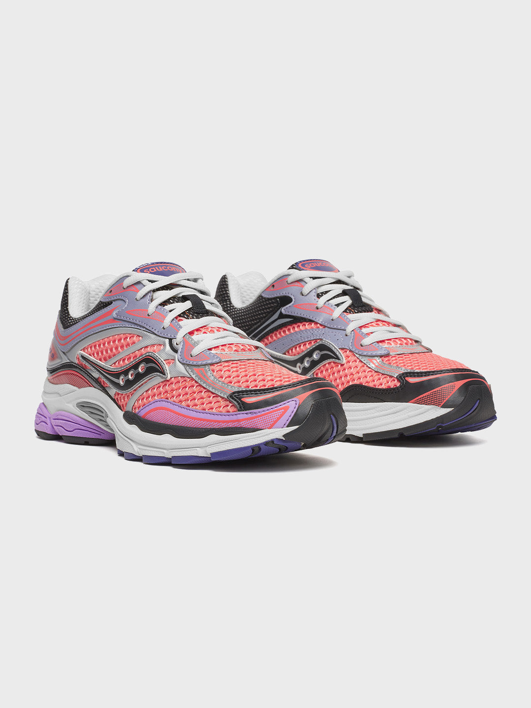 Saucony Progrid Omni 9 Sneakers in Pink/Purple