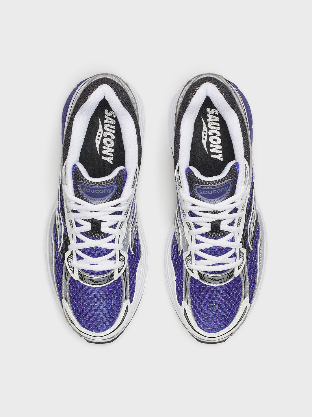 Bovenkant van de Saucony Progrid Omni 9 sneaker Skipper Blue