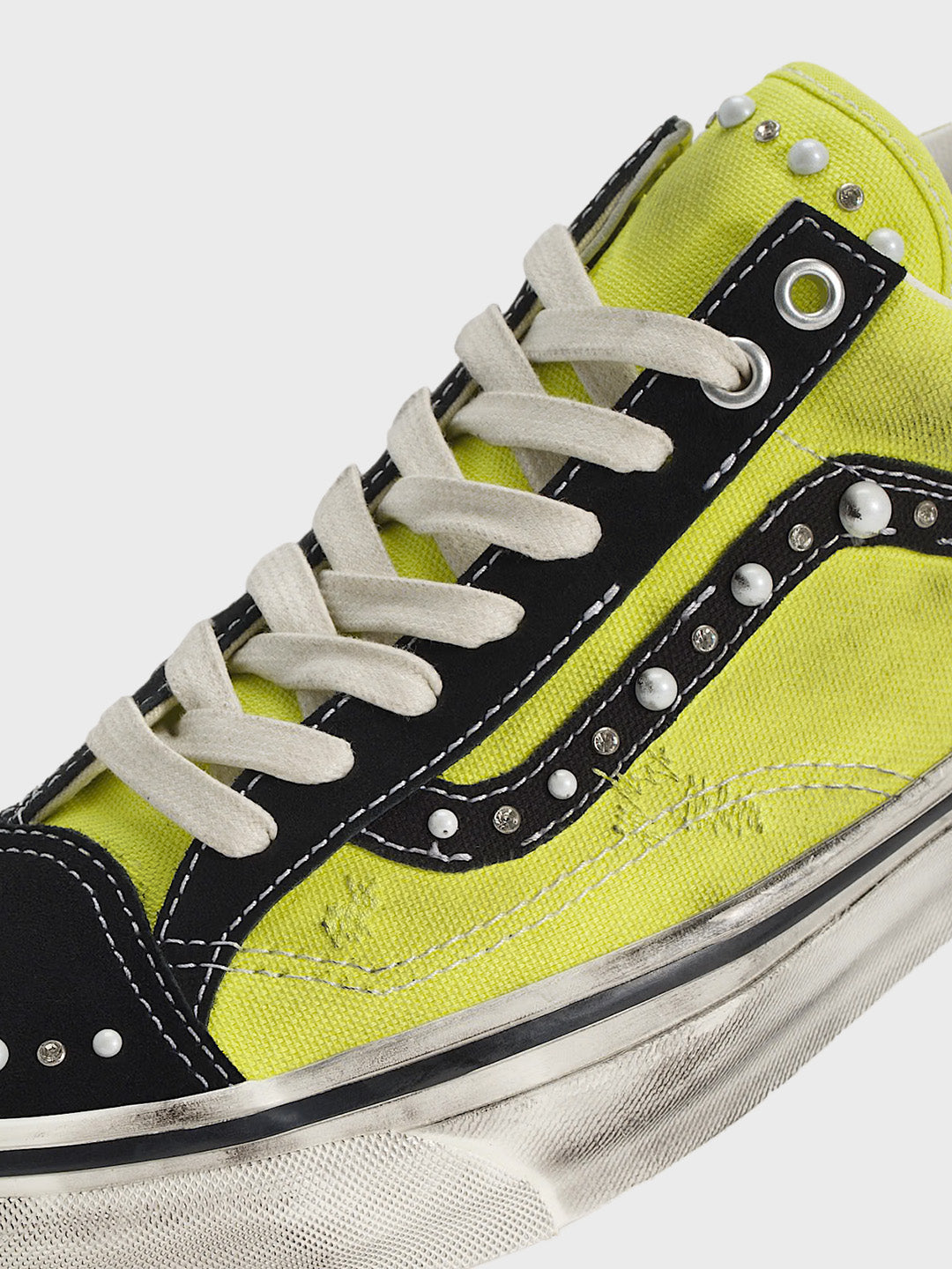 Vans LX Old Skool 36 Pearlized sneakers Black/Fluro Lime – VN000E8VHHC – close-up