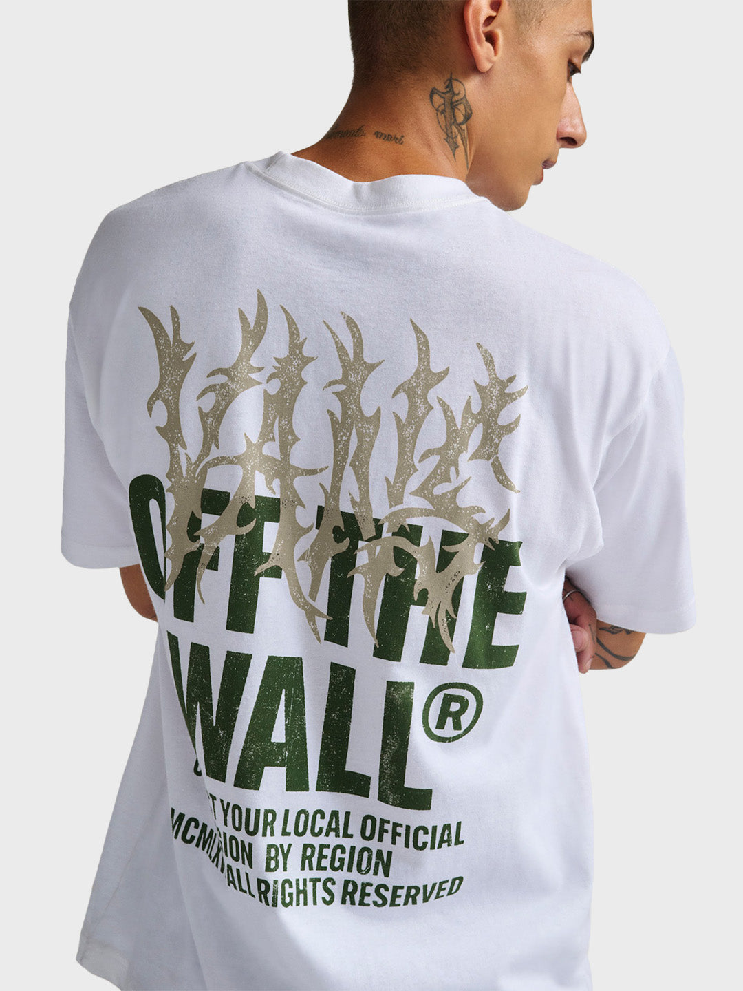 Vans Metal Wall T-Shirt White – close-up rugprint Vans Off The Wall