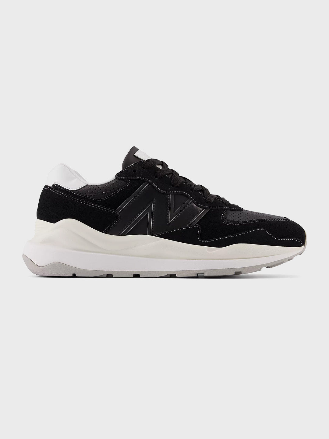 new balance 5740 sneakers