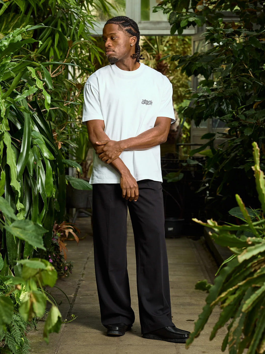 Arbor Antwerp Arbor Logo T-Shirt White - model voorkant