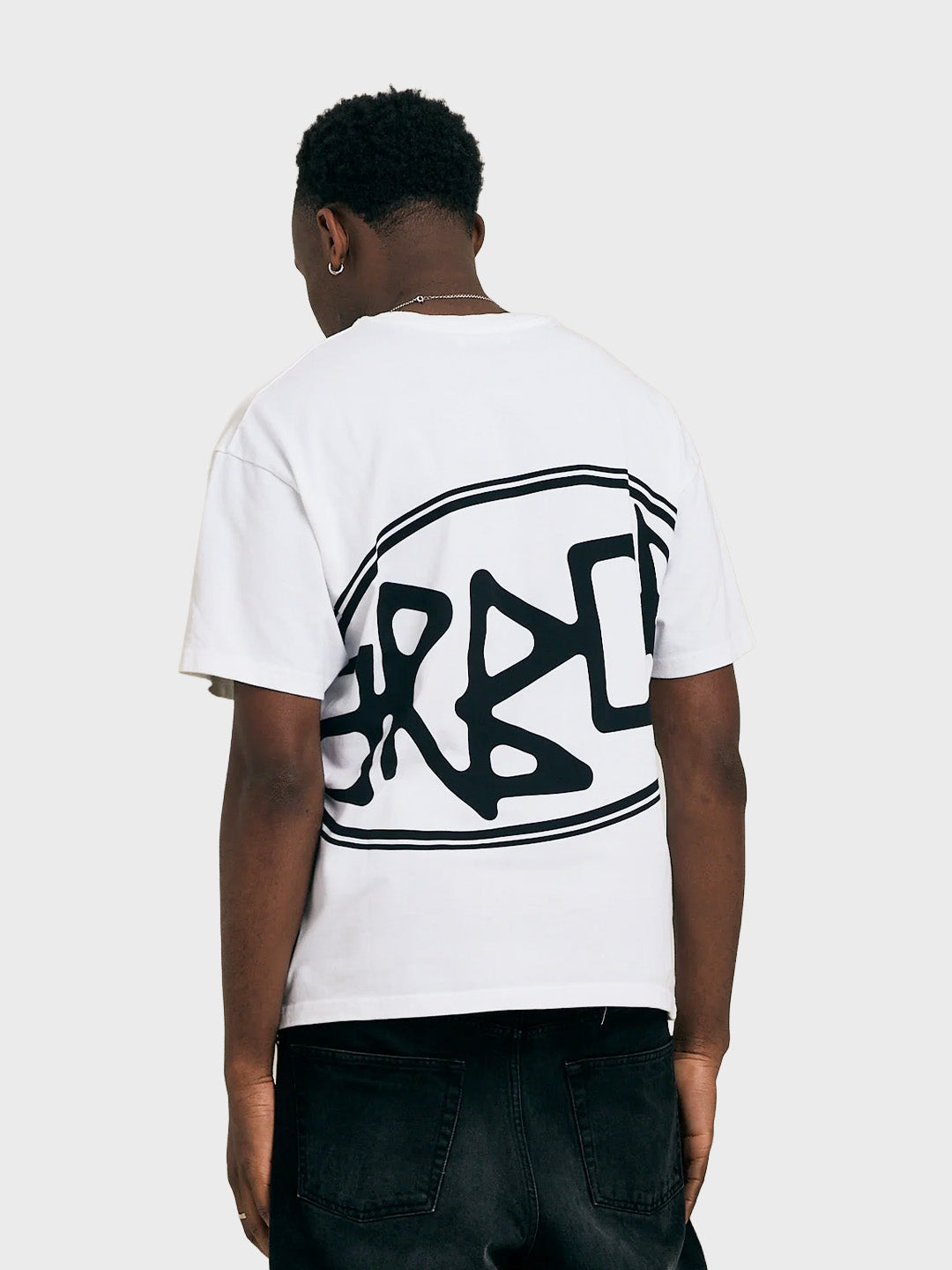 Arbor Antwerp Big Logo T-Shirt White model achterkant
