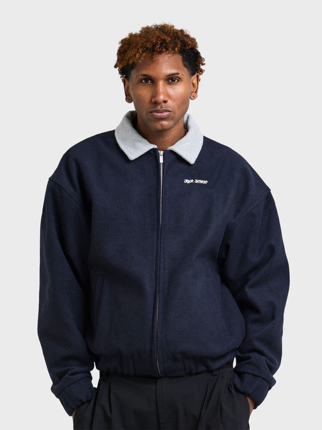 Arbor Antwerp Cropped Fitted Jacket Navy - voorkant