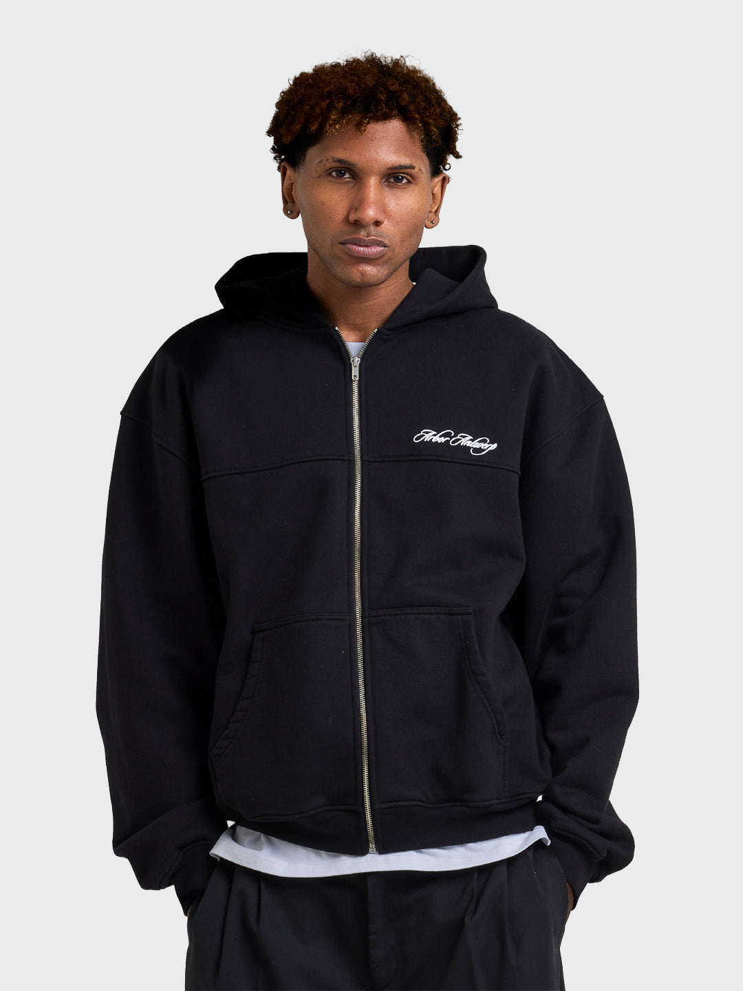 Arbor Antwerp Cursive Zip Hoodie Black - voorkant