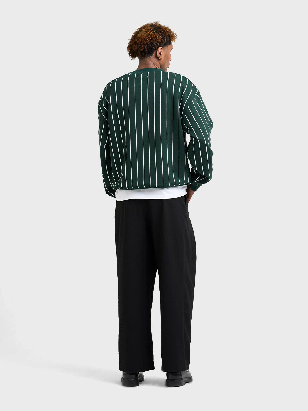 Arbor Antwerp Vertical Lines Crewneck Sweater Green - full outfit achterkant