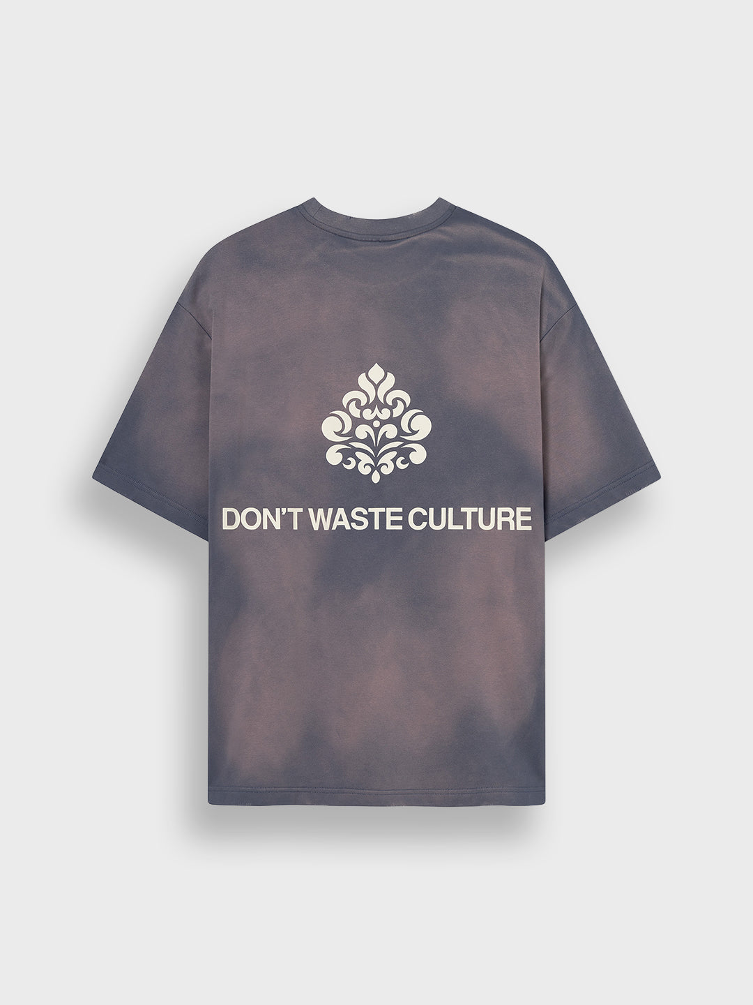 Don't Waste Culture Azemari T-Shirt Faded Navy - achterkant