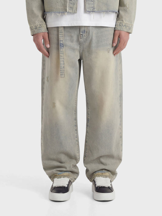 Don't Waste Culture Ulmira Baggy Jeans Sand Pale - voorkant model