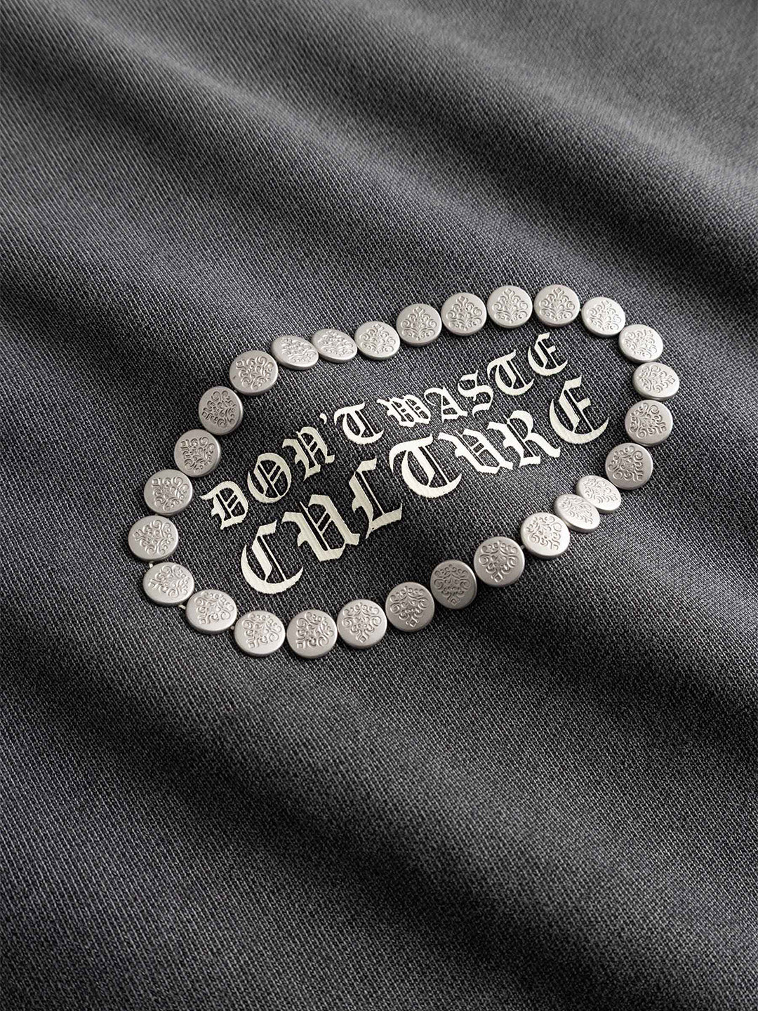 Don't Waste Culture Alune T-Shirt Washed Black – close-up