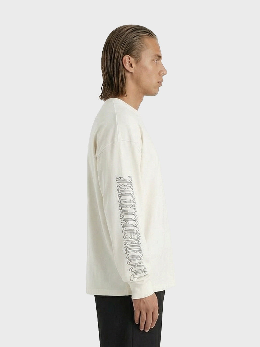 Don’t Waste Culture Arturo Longsleeve off-white model zijkant