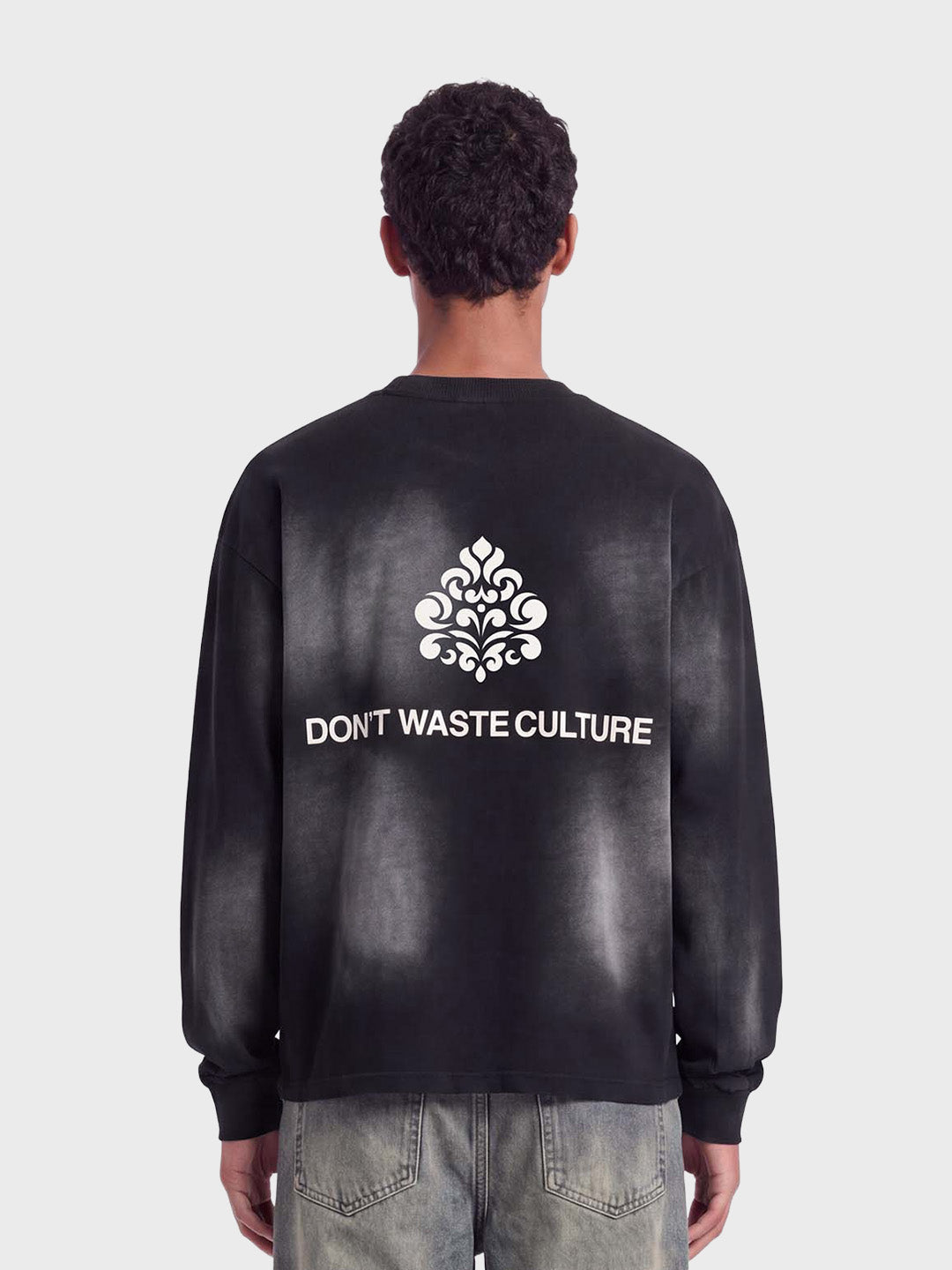 Don't Waste Culture Fade Longsleeve Black - achterkant