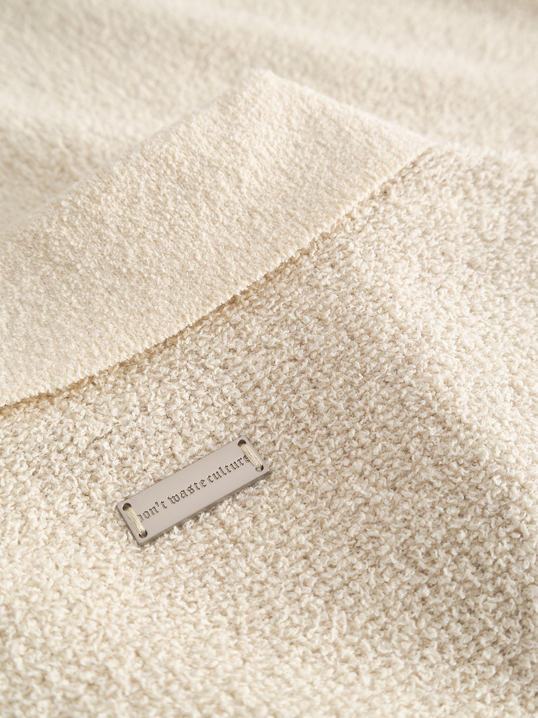 Don't Waste Culture Helviane Knitted Shirt Beige - close-up