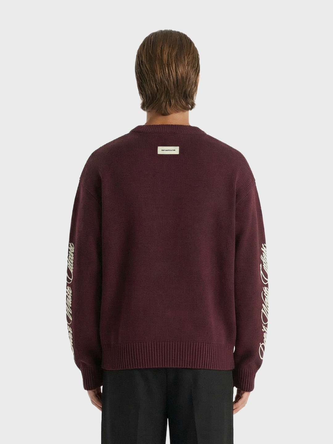 Don’t Waste Culture Ionora Knitted Sweater burgundy model achterkant