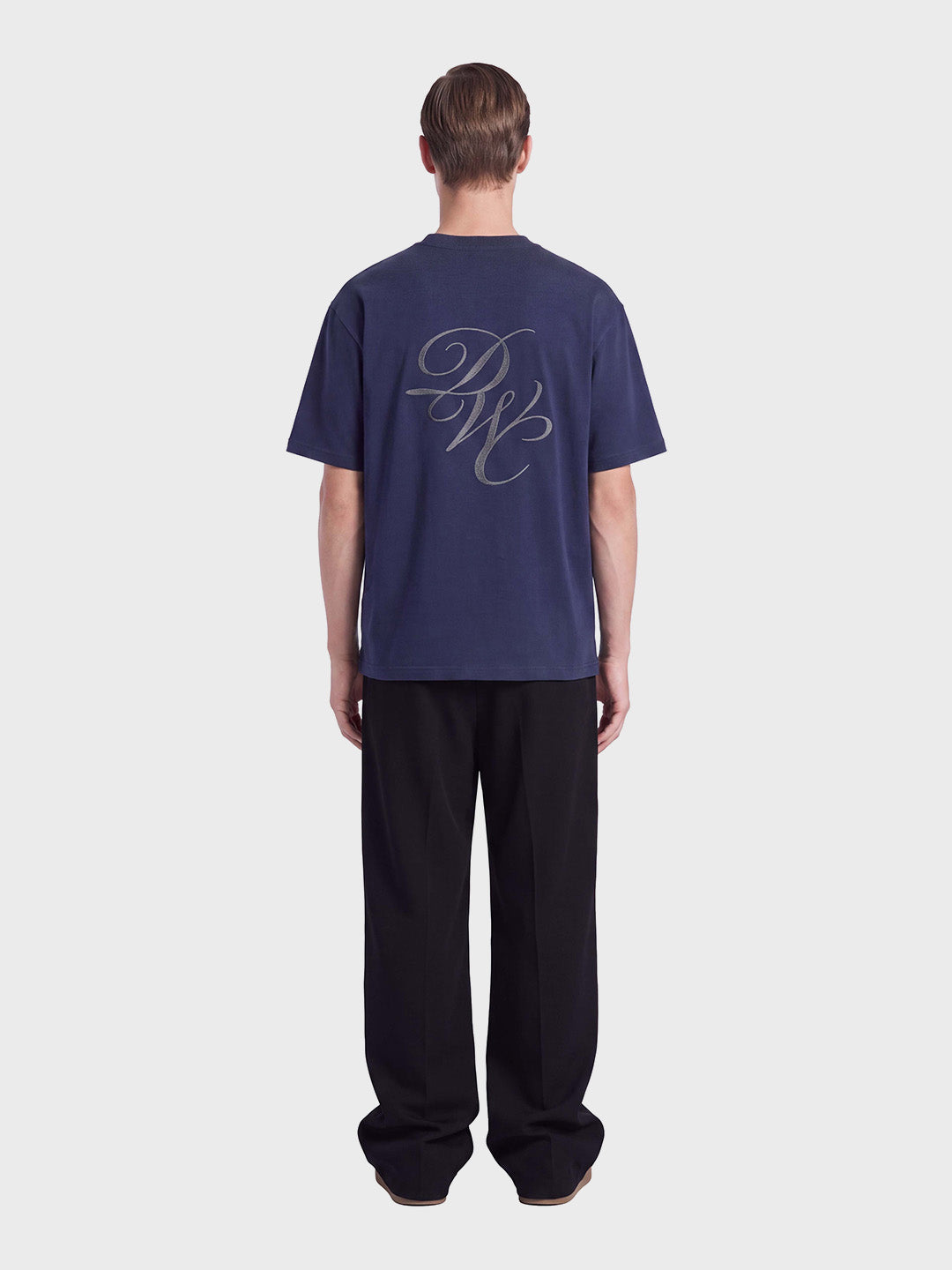 Don't Waste Culture Kari T-Shirt Navy – outfit
