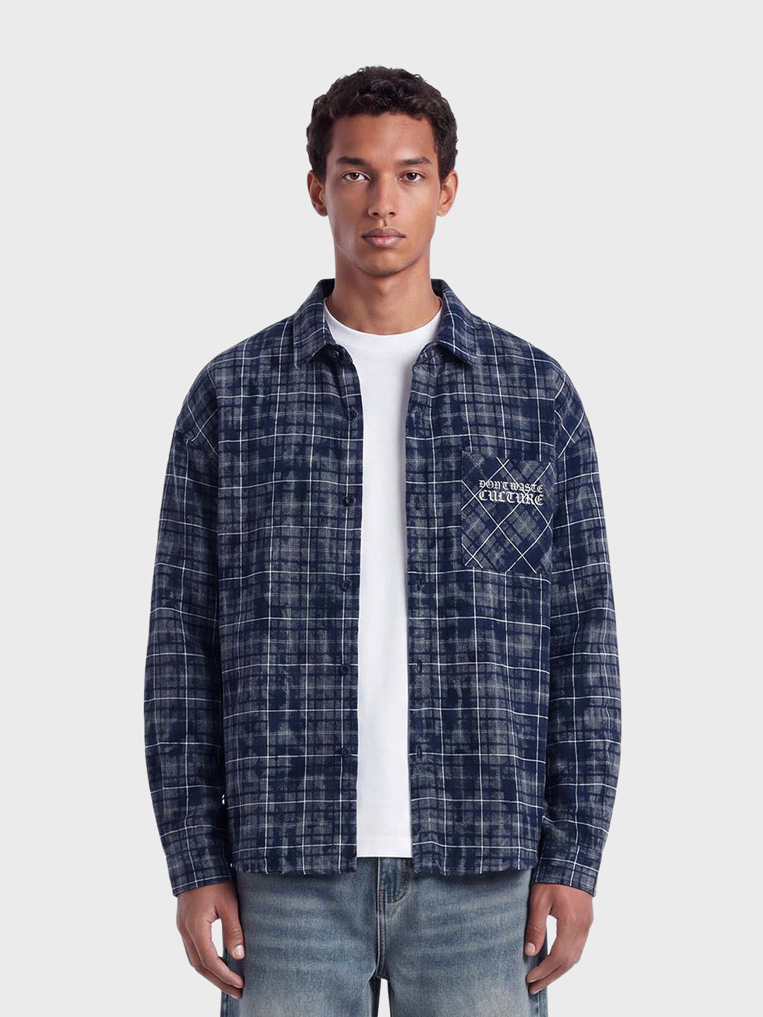 Don't Waste Culture Levi Shirt Navy - voorkant