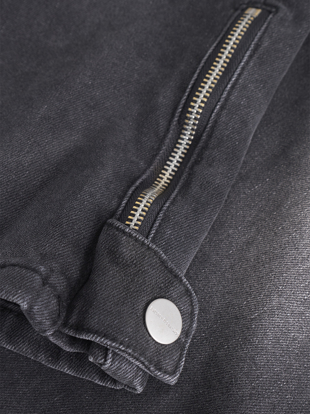 Detailfoto denim en YKK-rits Luciana Jeans