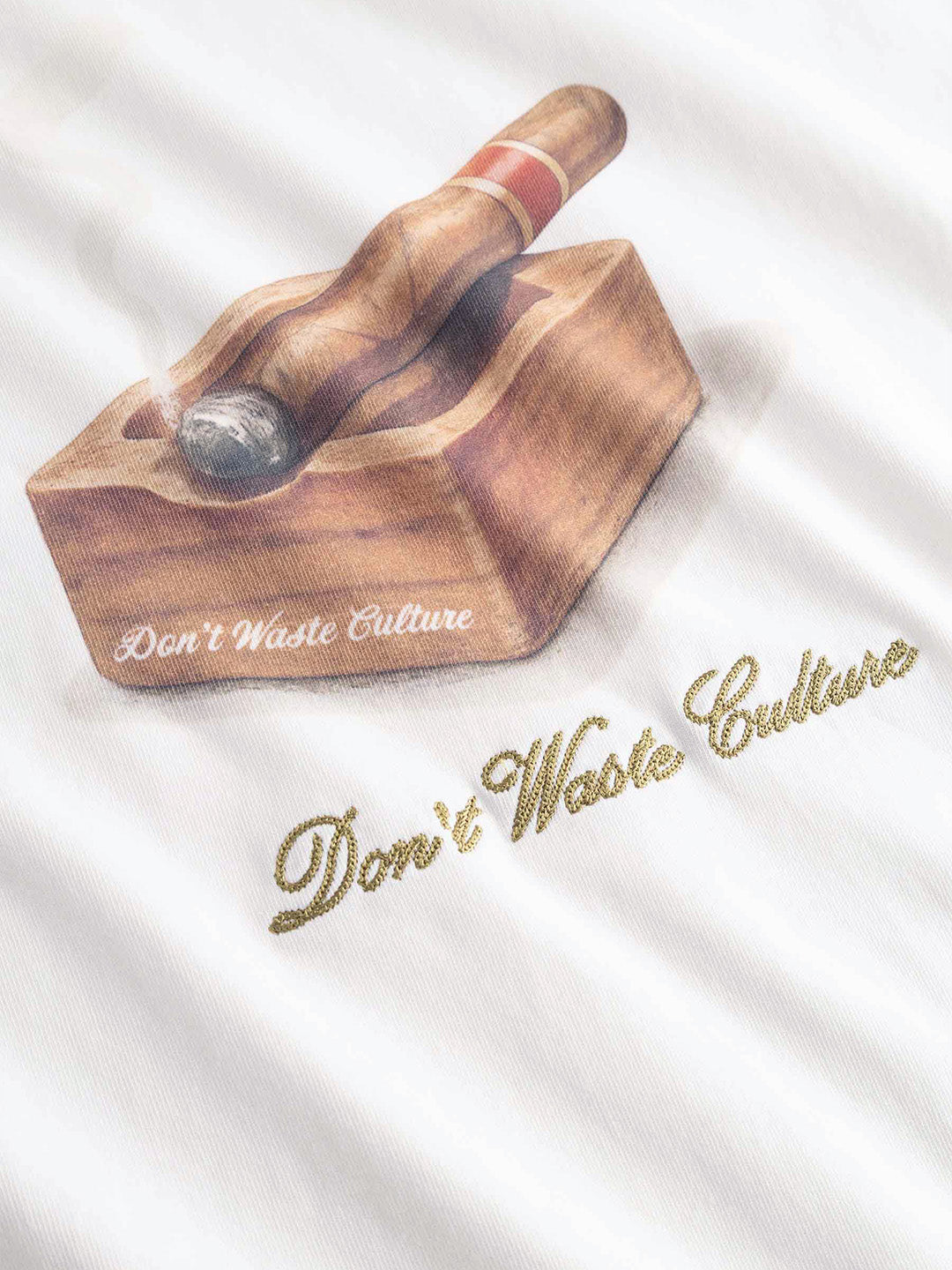 Don't Waste Culture Nomi T-Shirt White – close-up