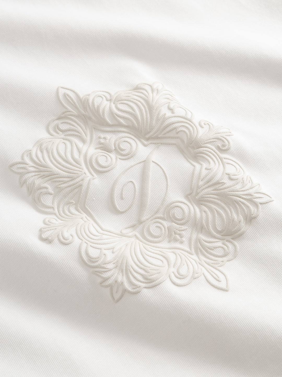 Don't Waste Culture Umeka T-Shirt Off-White - close-up graphic