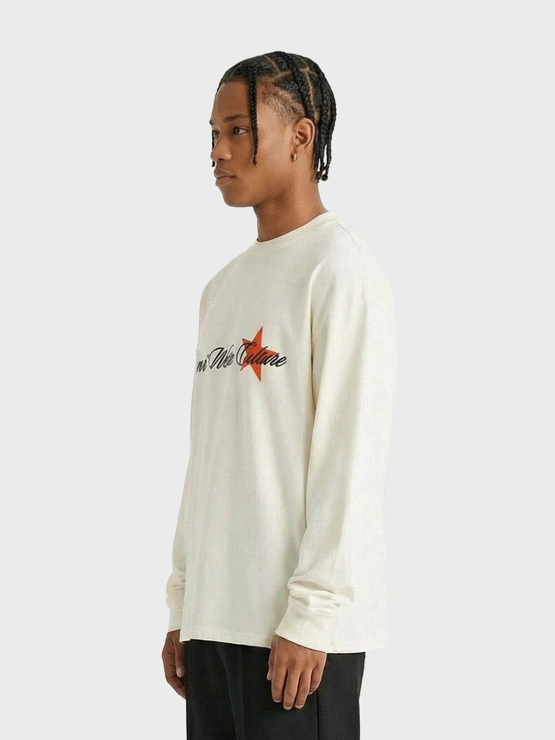 Don't Waste Culture Unisa Longsleeve Off-White zijkant model
