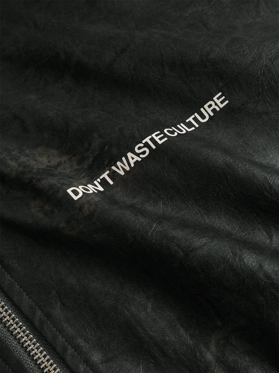Don't Waste Culture Yani Jacket Melange Green - close-up logo