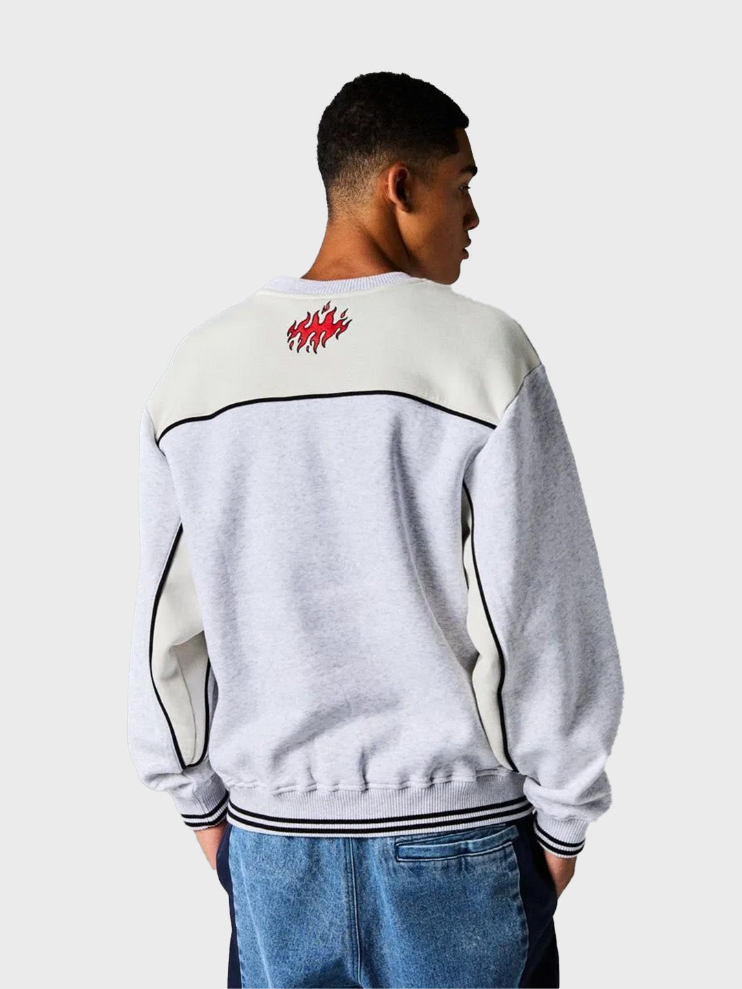 Grimey Scratching Memories Crewneck Sweater | Grey