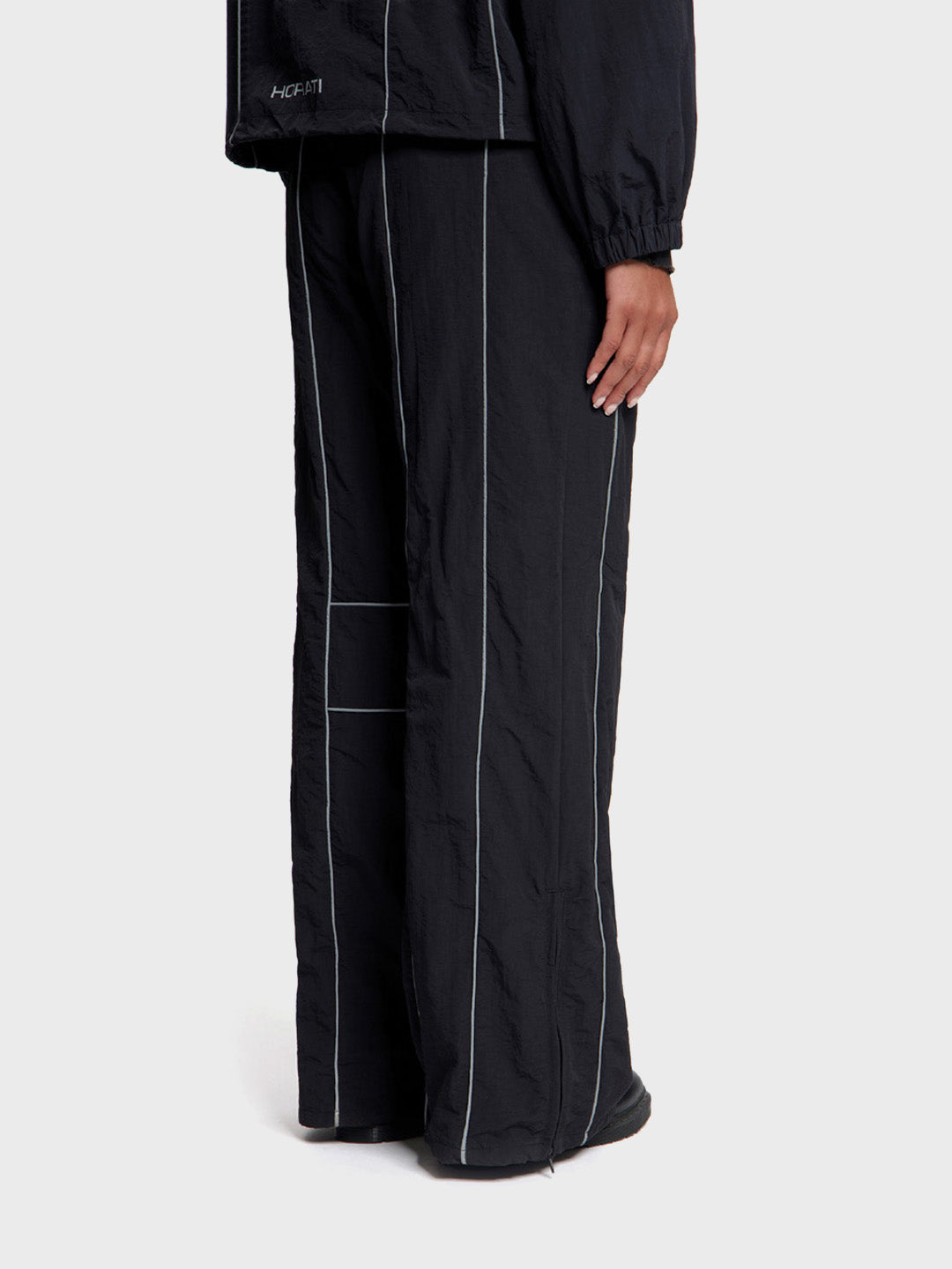 Horati H-Tracksuit Black - achteraanzicht broek