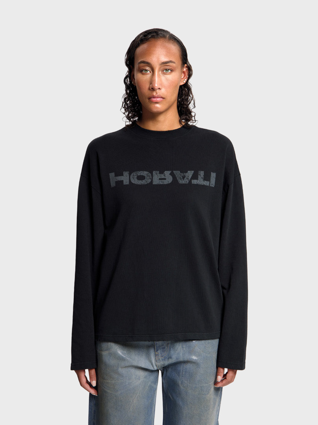 Horati Reverse Longsleeve | Black