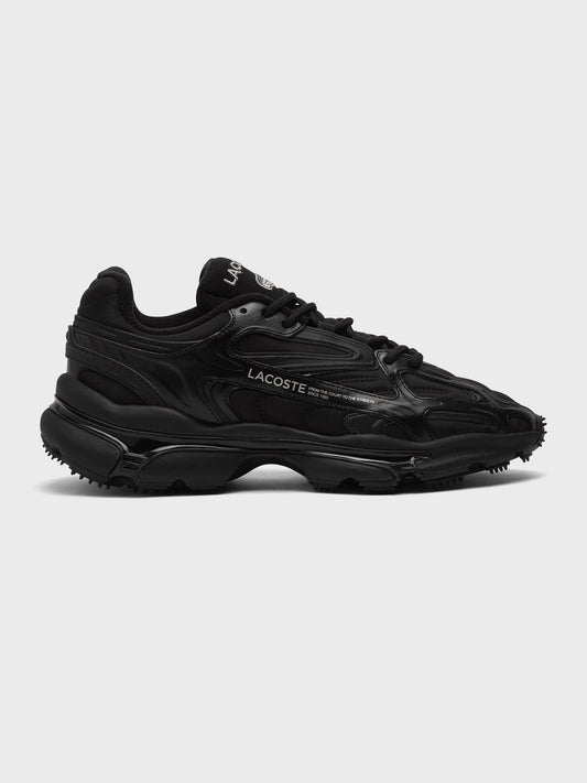 Zijkant van Lacoste L003 2K24 sneakers in Black