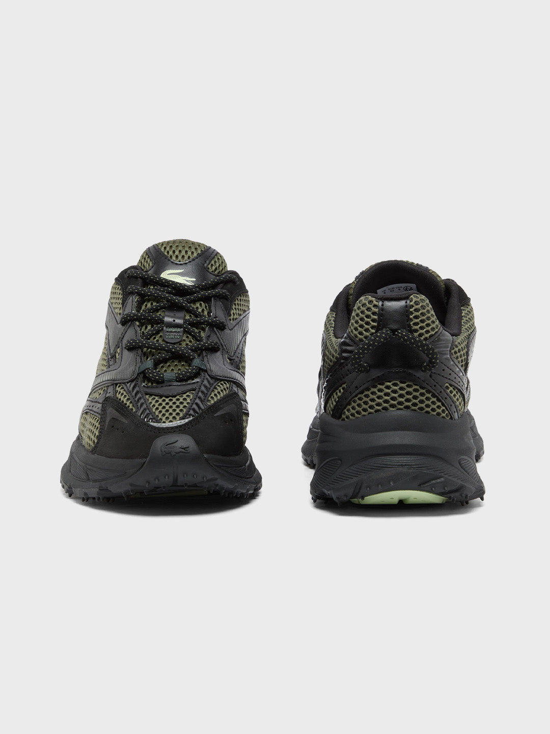 Close-up van hiel en neus Lacoste L003 Neo Shot Sneakers Black/Green