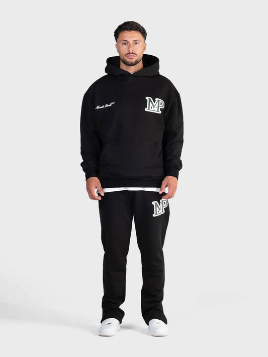Le Monde Perdu Monde Tracksuit Black – model voorkant