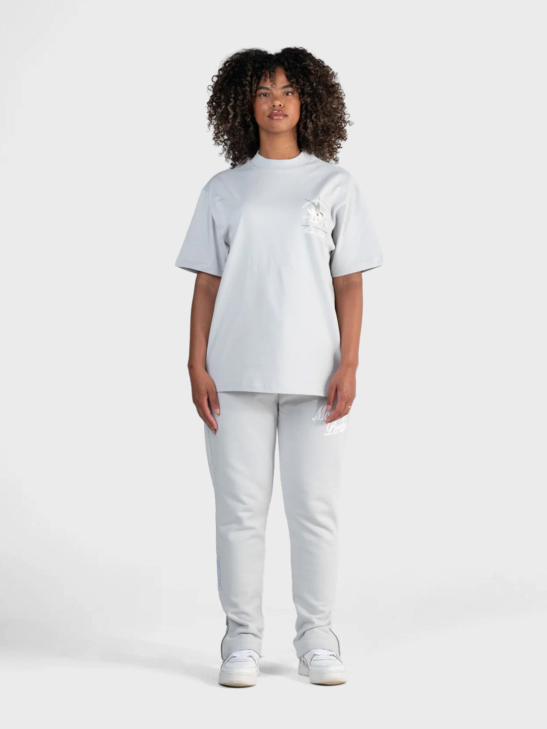 Le Monde Perdu Sterna T-Shirt Light Grey oversized fit heren voorkant Reloadstore