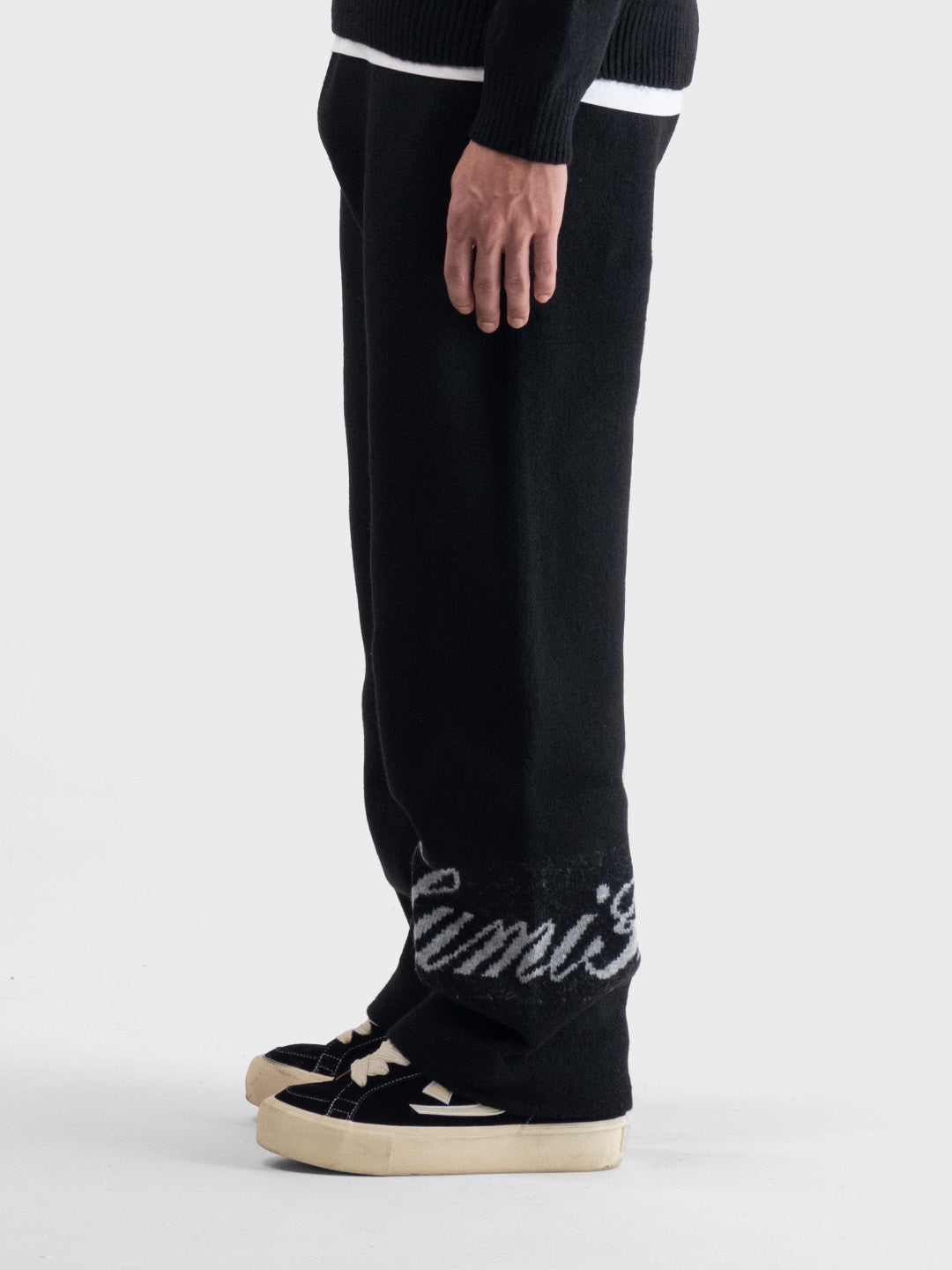 Lumi3re knitted pants black - Reloadstore