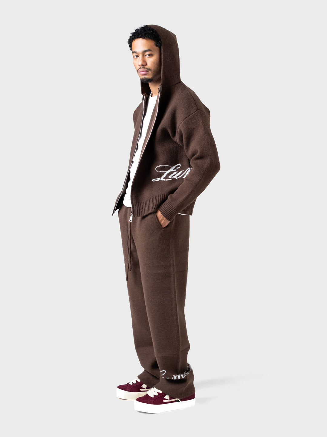 full outfit met Lumi3re knitted pants and hoodie